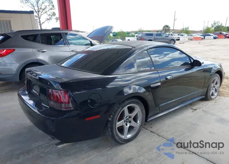 2002 Ford Mustang z USA, uszkodzony, nr VIN 1FAFP40432F109235
